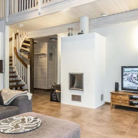 Atrin Suvanto B By Interhome * Levi